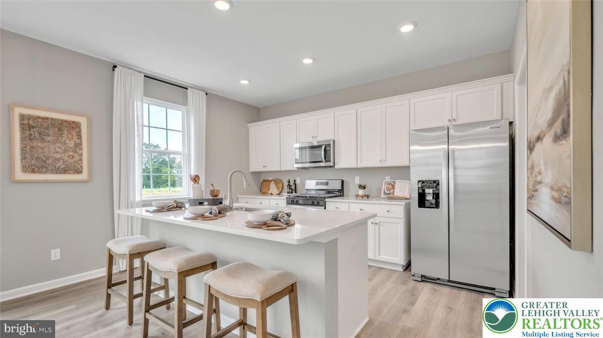 141 Winding Road Property Photo 18