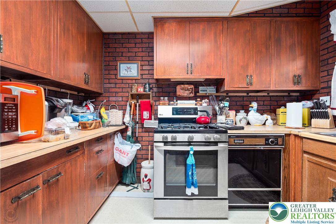 1321 Bushkill Street Property Photo 16