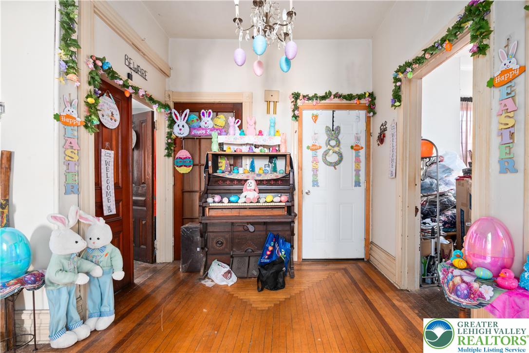 1321 Bushkill Street Property Photo 19