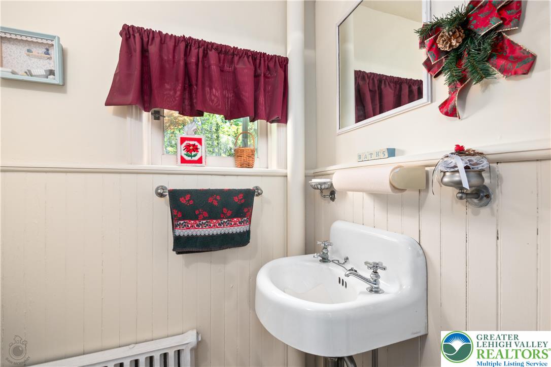 1321 Bushkill Street Property Photo 34
