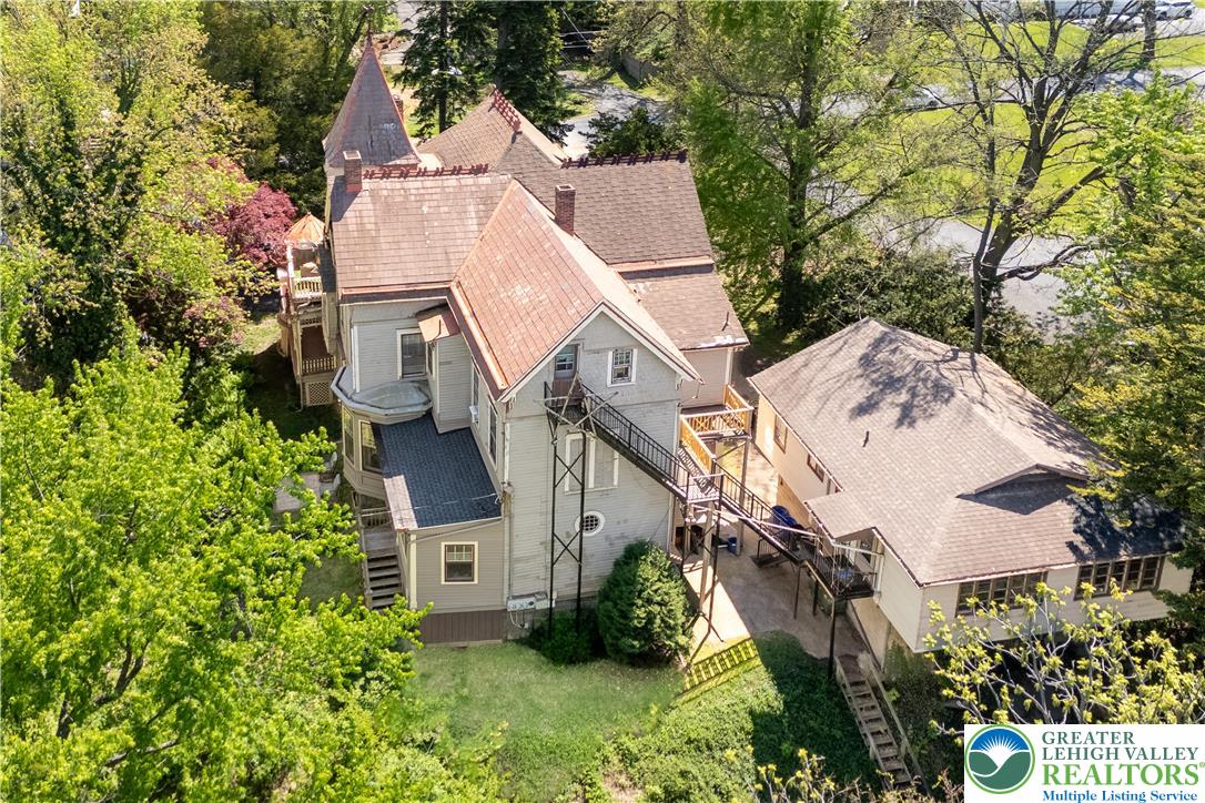 1321 Bushkill Street Property Photo 42