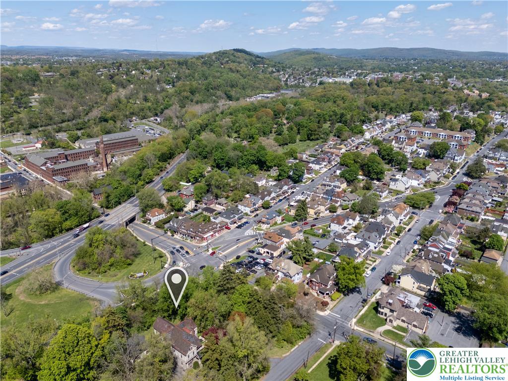 1321 Bushkill Street Property Photo 49