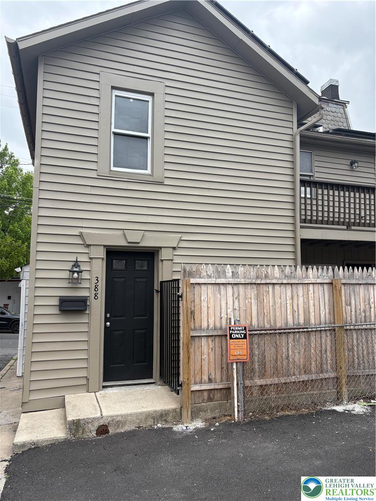 388 Pratt Street Property Photo 1