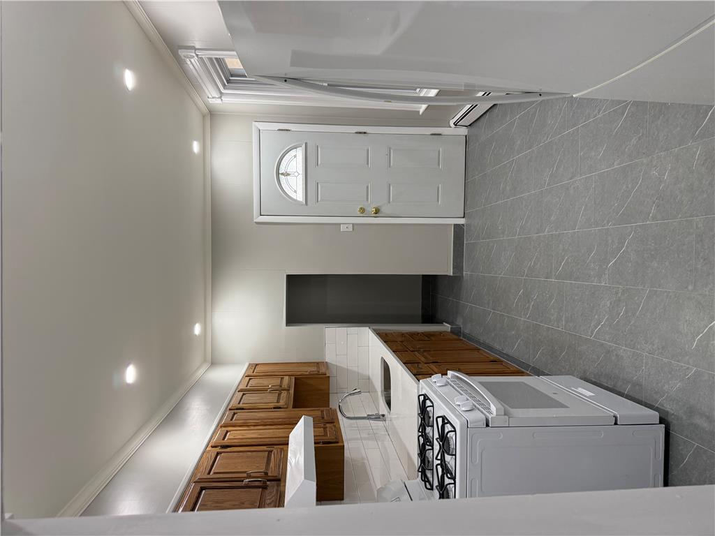 1455 Tilghman Street Property Photo 4