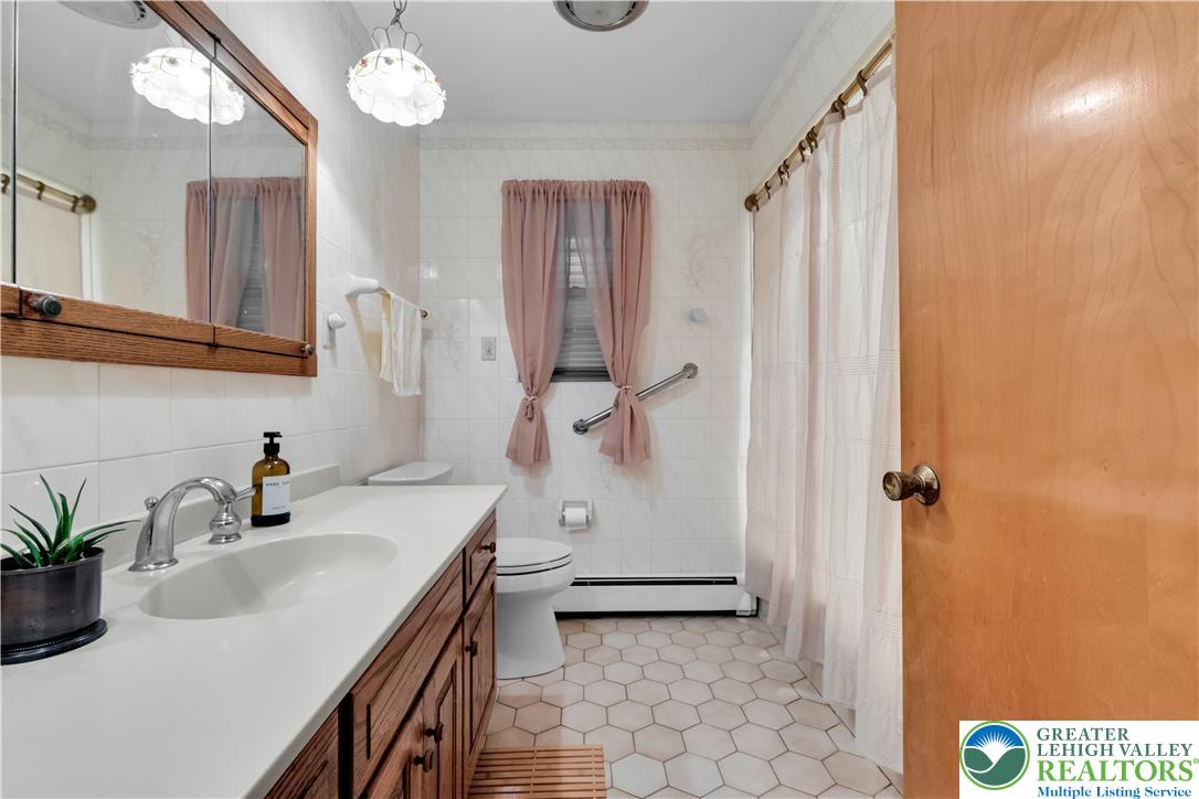 5747 Kernsville Road Property Photo 32