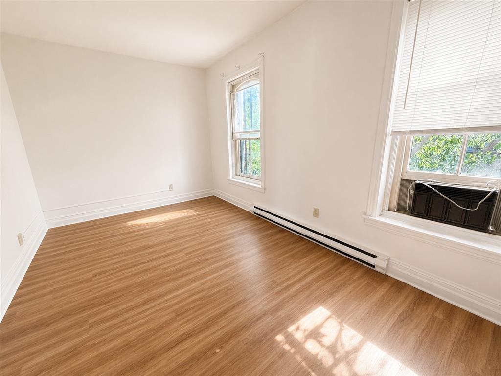 241 9th Street Property Photo 3