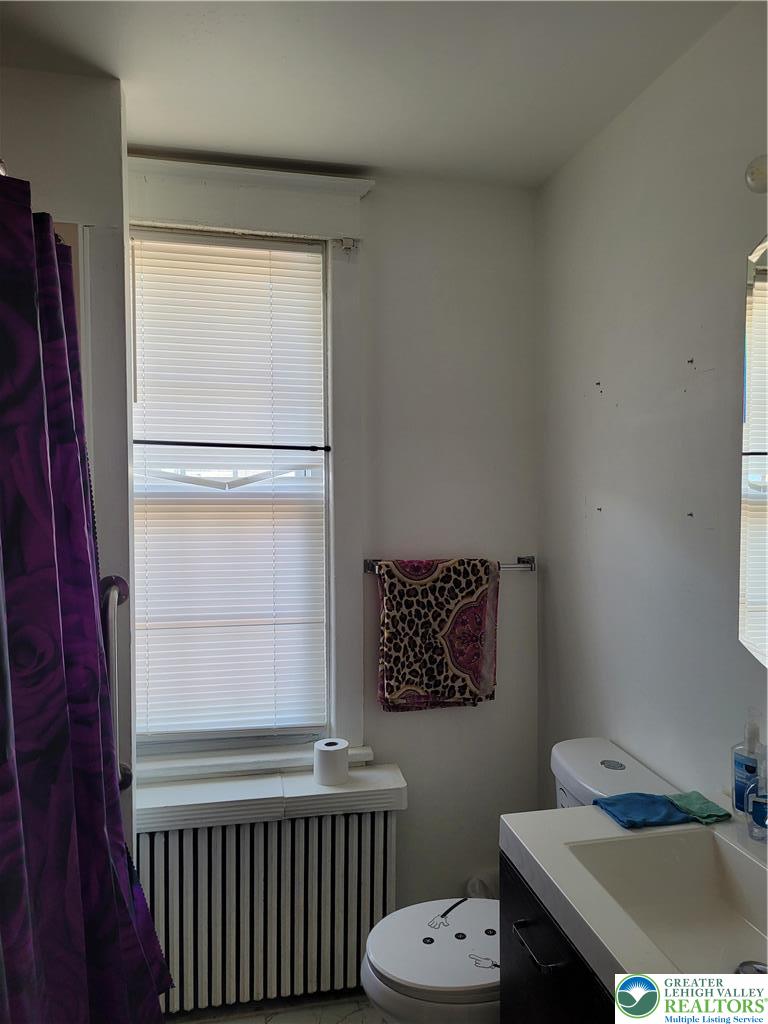 1801 Greenleaf Street Property Photo 13