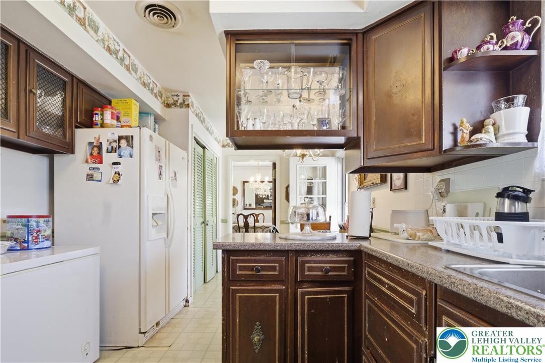 3249 Rim Road Property Photo 6