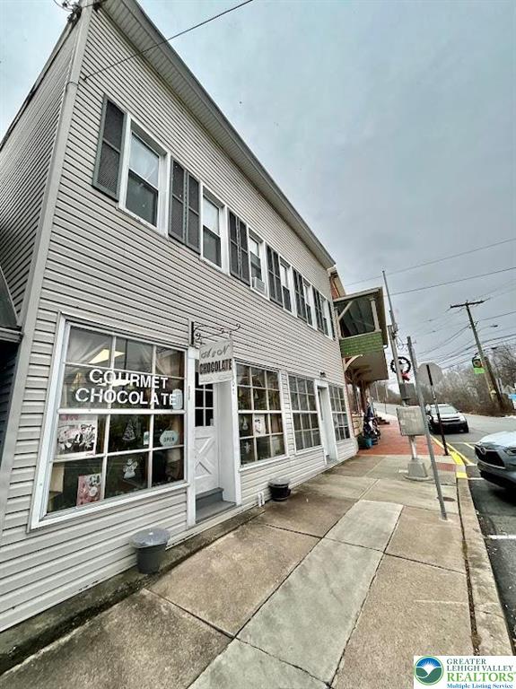 507 Delaware Avenue Property Photo 1