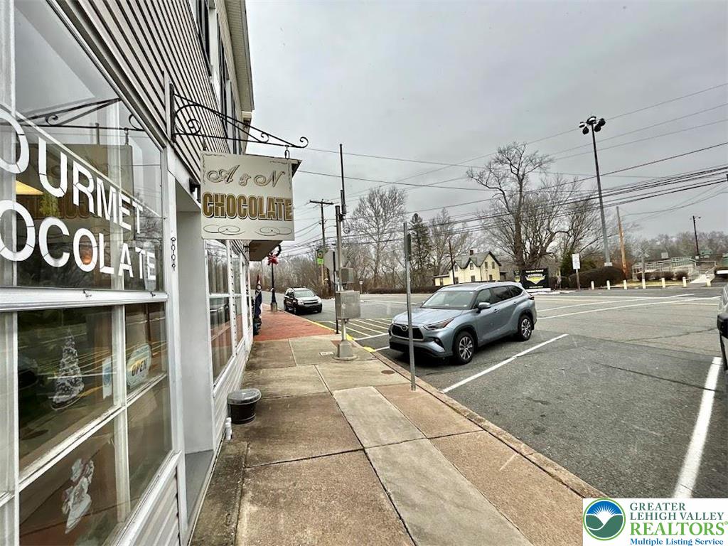 507 Delaware Avenue Property Photo 4