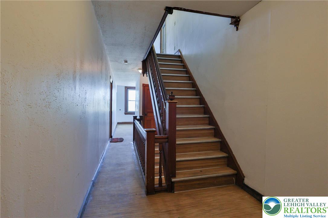 55 South 2nd Street Property Photo 20