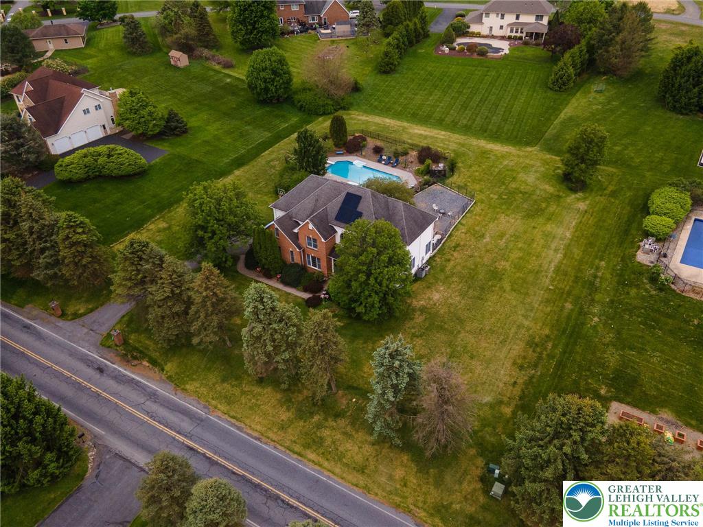 519 Rose Inn Avenue Property Photo 8