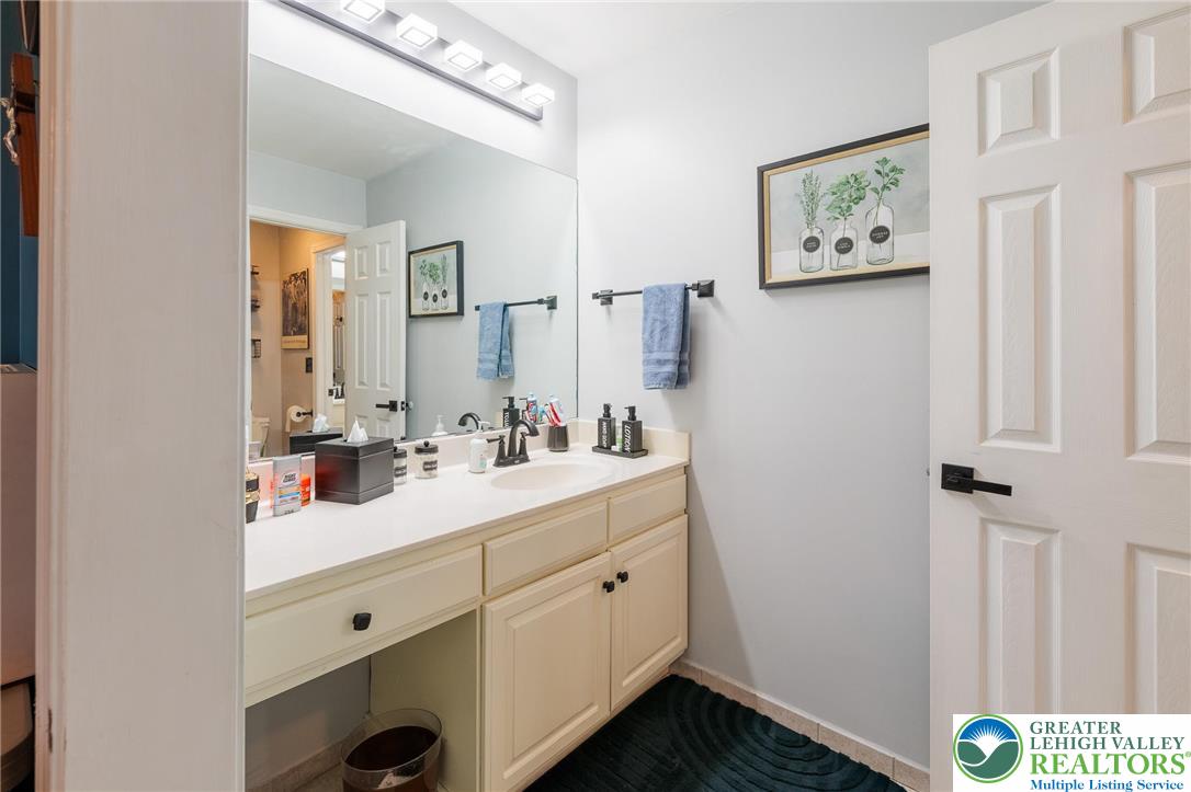 519 Rose Inn Avenue Property Photo 33