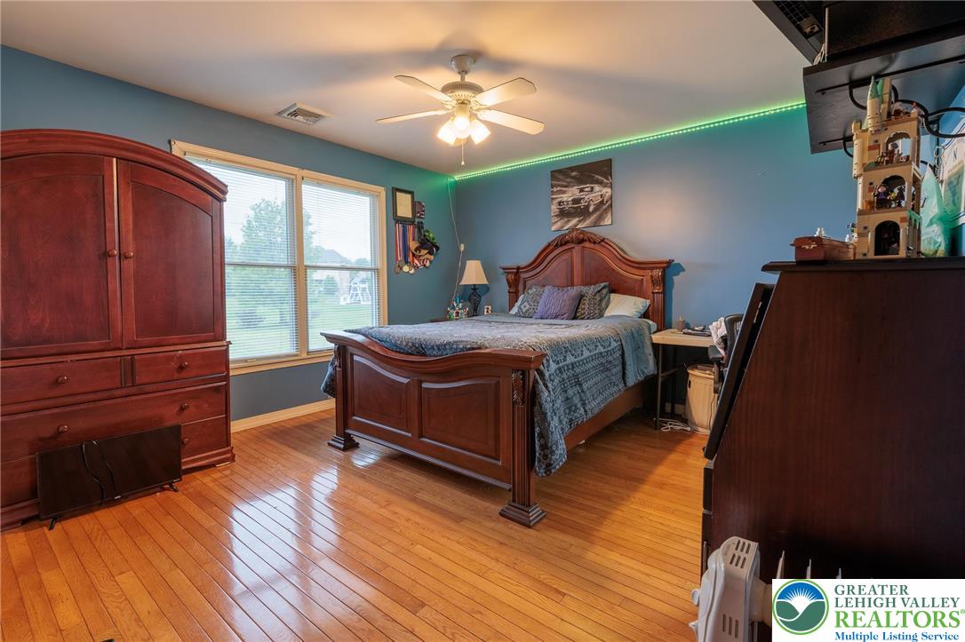 519 Rose Inn Avenue Property Photo 35