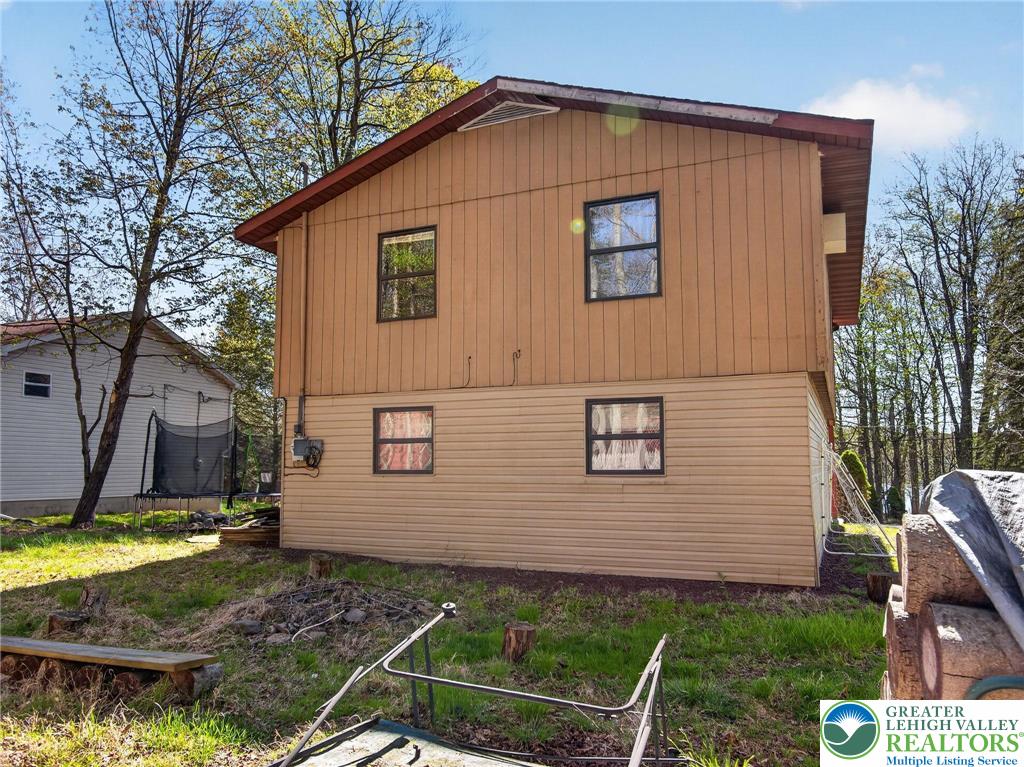 6060 Boardwalk Drive Property Photo 9