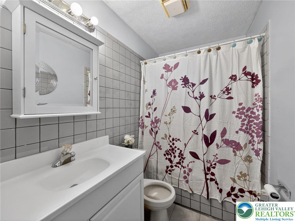 6060 Boardwalk Drive Property Photo 38
