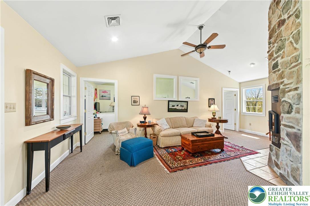 1720 Molasses Property Photo 40