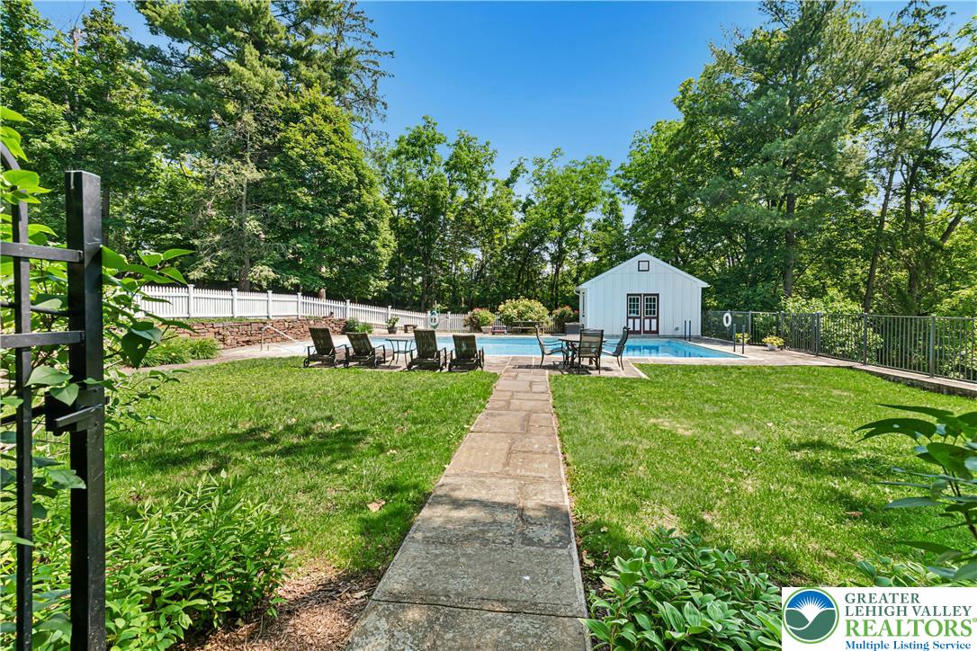 1720 Molasses Property Photo 64