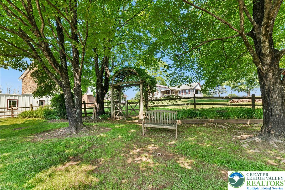 1720 Molasses Property Photo 67