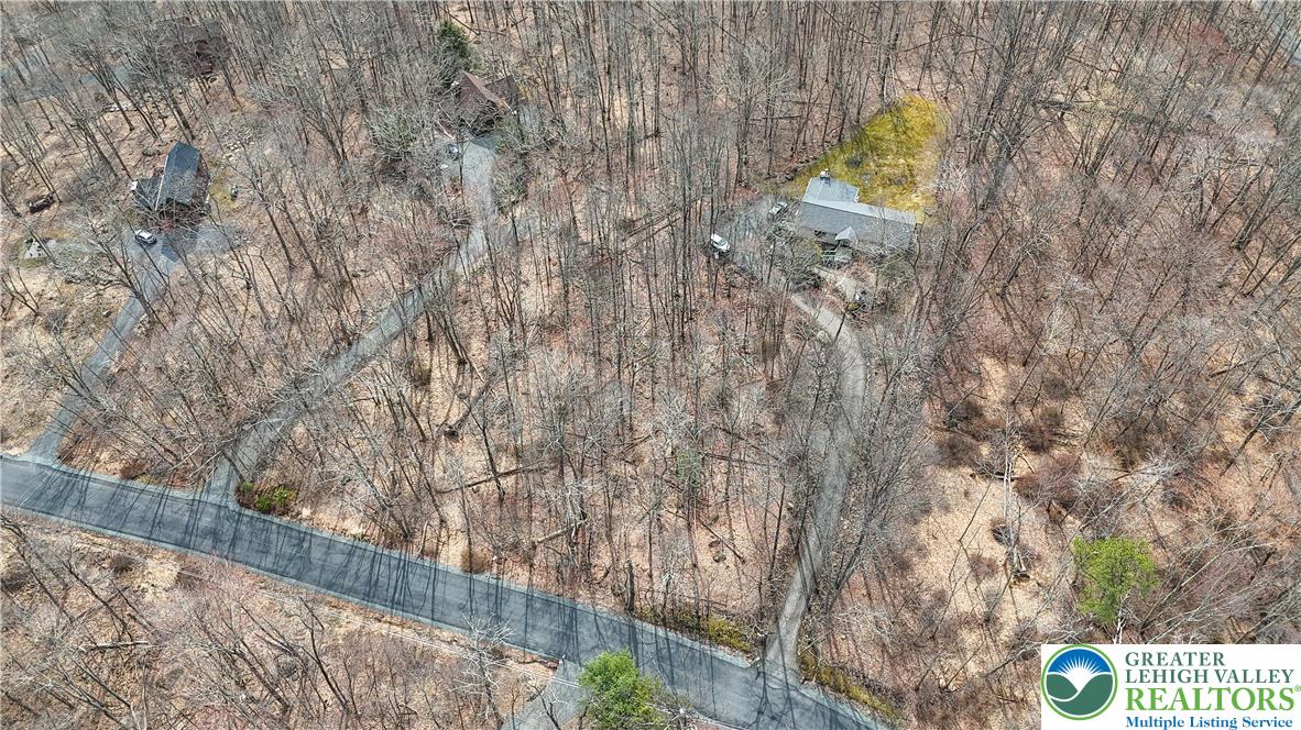 307 Blue Ridge Drive Property Photo 3