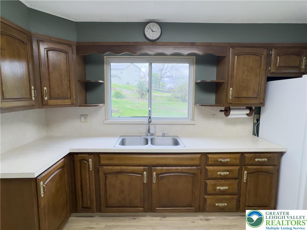 67 Long Run Road Property Photo 4
