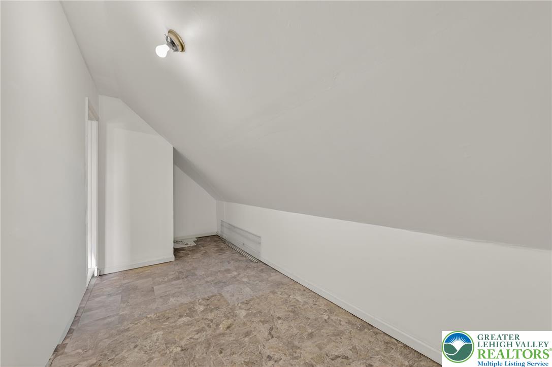 18 Lenape Trail Property Photo 33