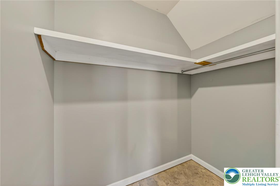 18 Lenape Trail Property Photo 34