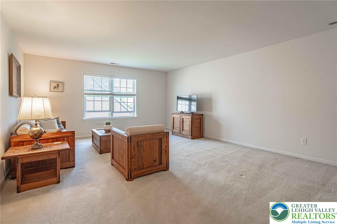 5010 Valley Stream Lane Property Photo 37