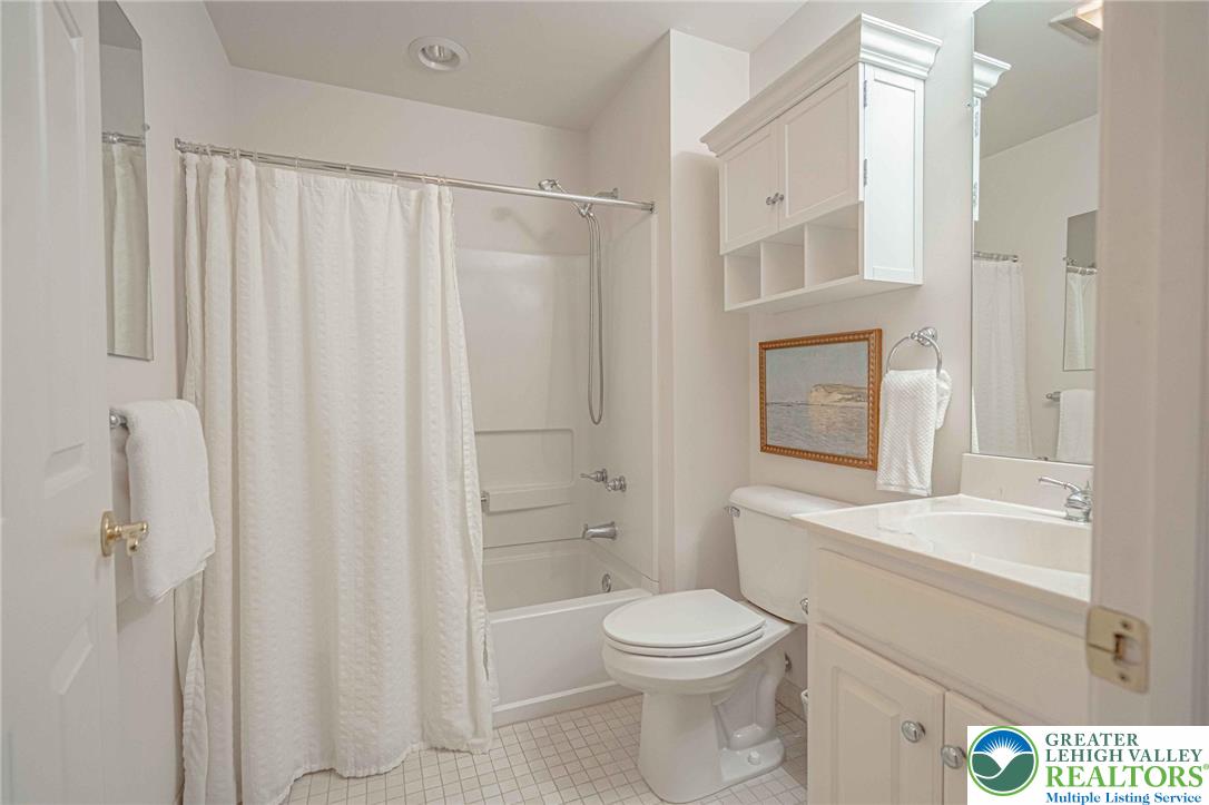 5010 Valley Stream Lane Property Photo 40