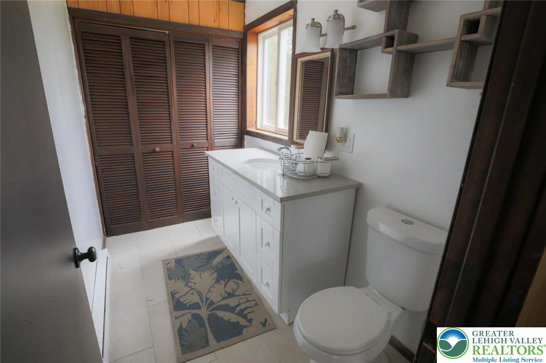 207 Bunsen Court Property Photo 10