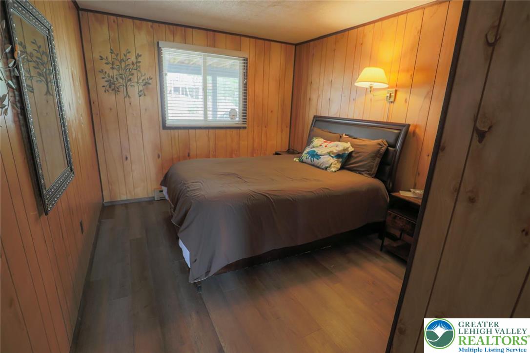 207 Bunsen Court Property Photo 12