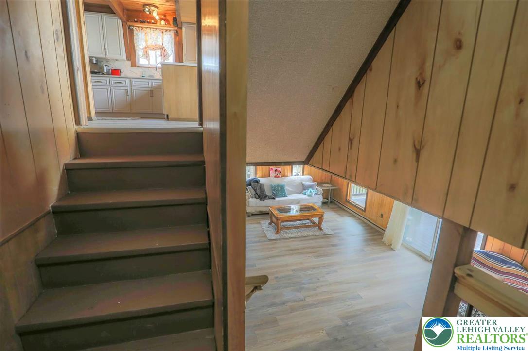 207 Bunsen Court Property Photo 18
