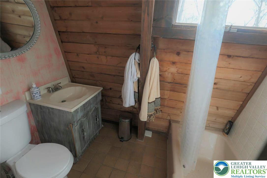 207 Bunsen Court Property Photo 31