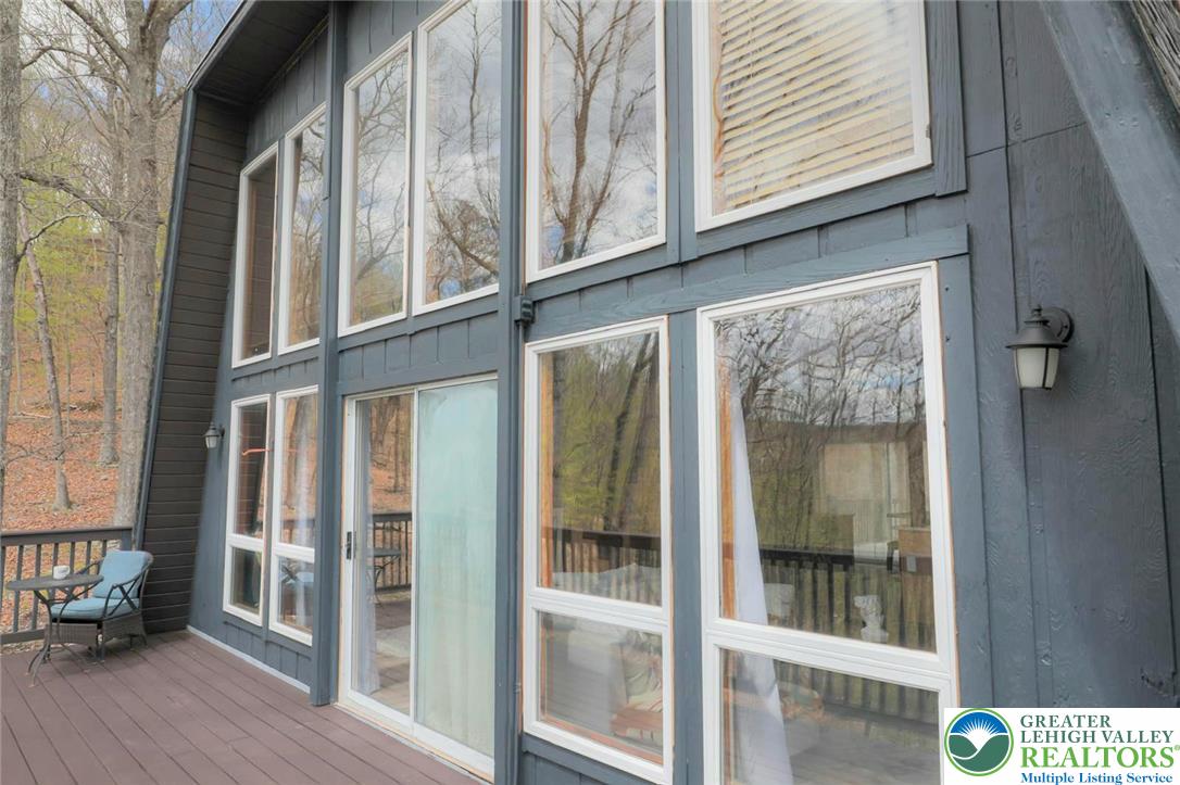 207 Bunsen Court Property Photo 34
