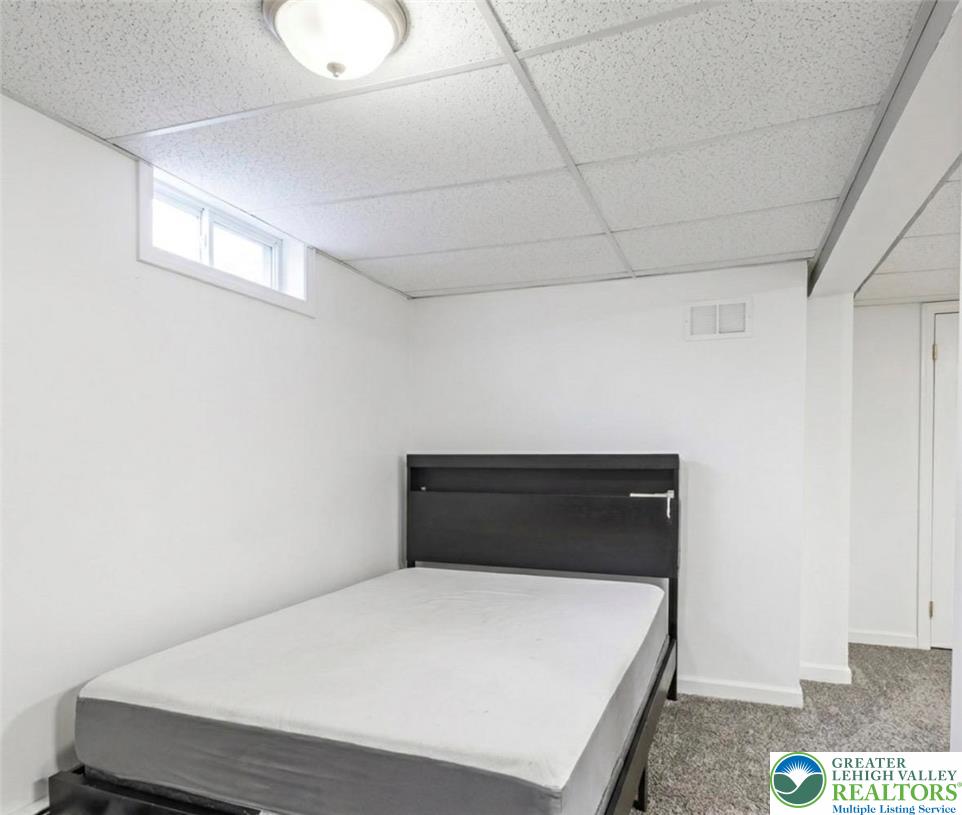 119 School Street Property Photo 7