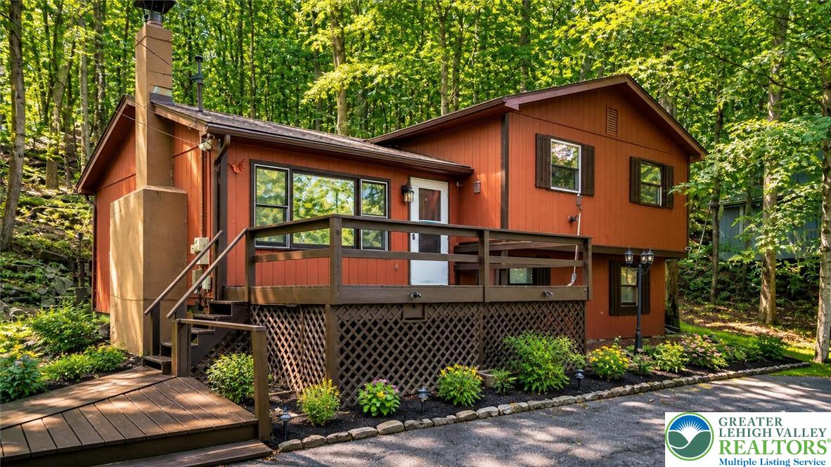 6061 Decker Road Property Photo 2