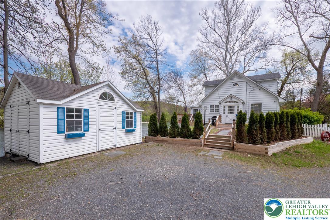 3325 River Road Property Photo 56