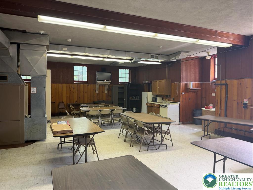720 Delaware Avenue Property Photo 12