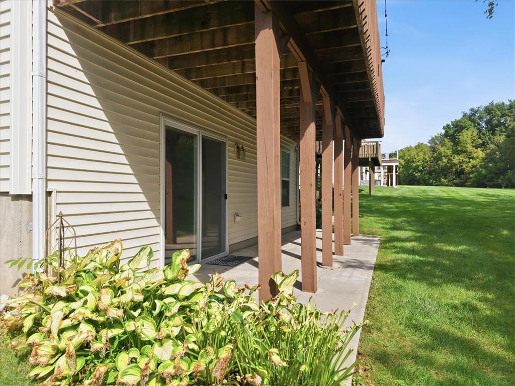 127 Willow Drive Property Photo 36