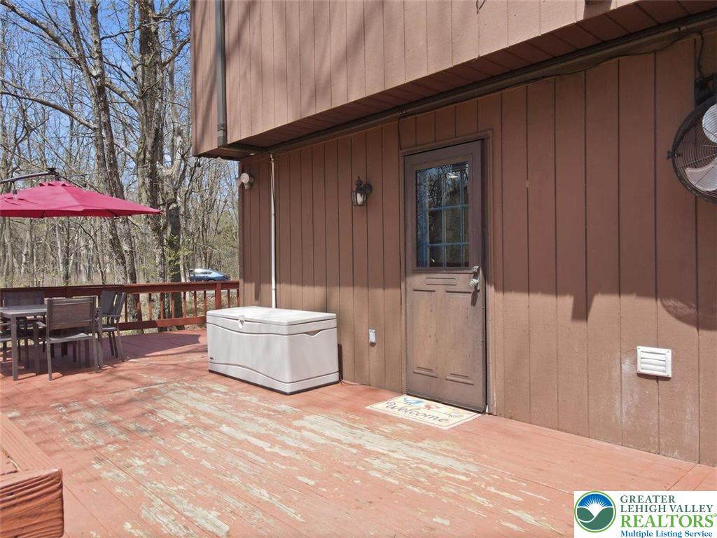 54 Berry Lane Property Photo 29