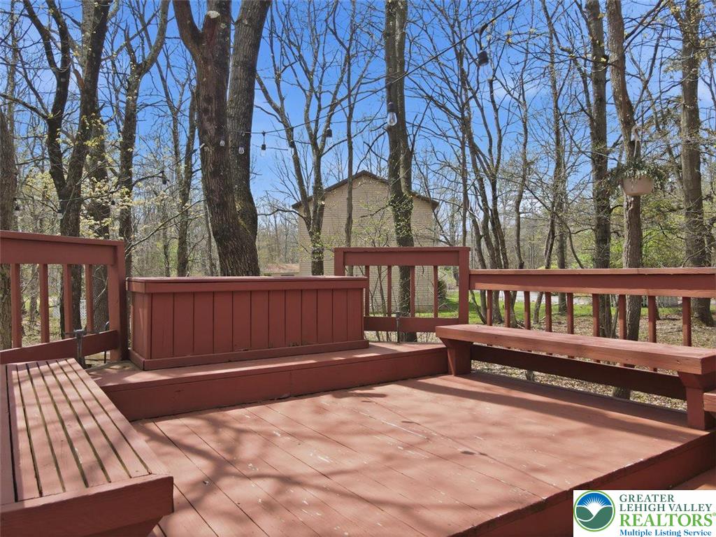 54 Berry Lane Property Photo 31