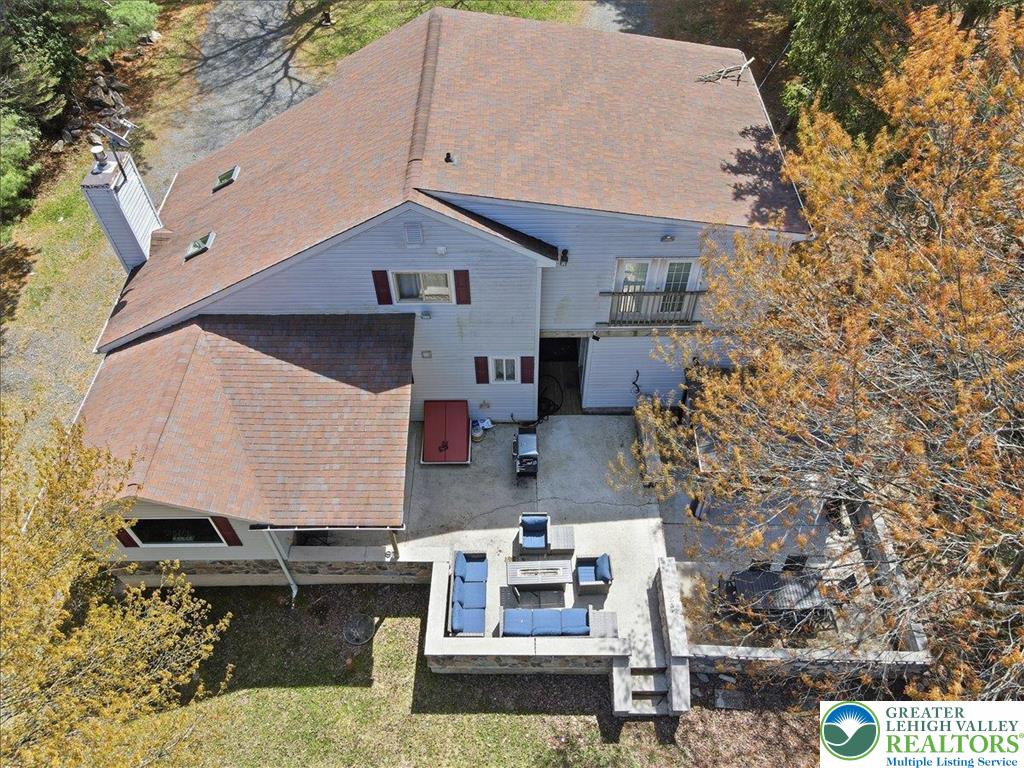 61 Chapman Circle Property Photo 5