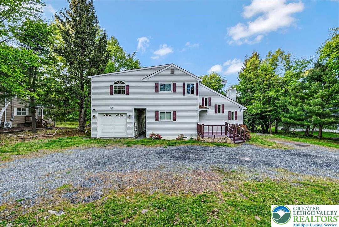 61 Chapman Circle Property Photo 10