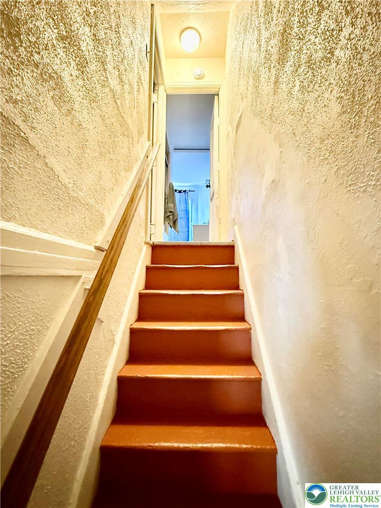 514 West Pine Street Property Photo 22