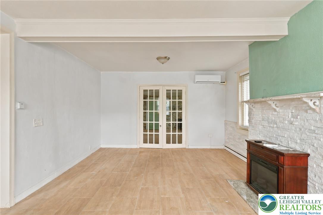 3276 Easton Avenue Property Photo 15
