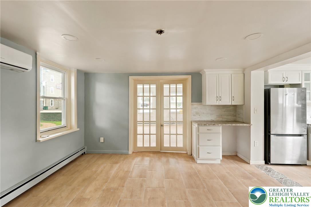3276 Easton Avenue Property Photo 21