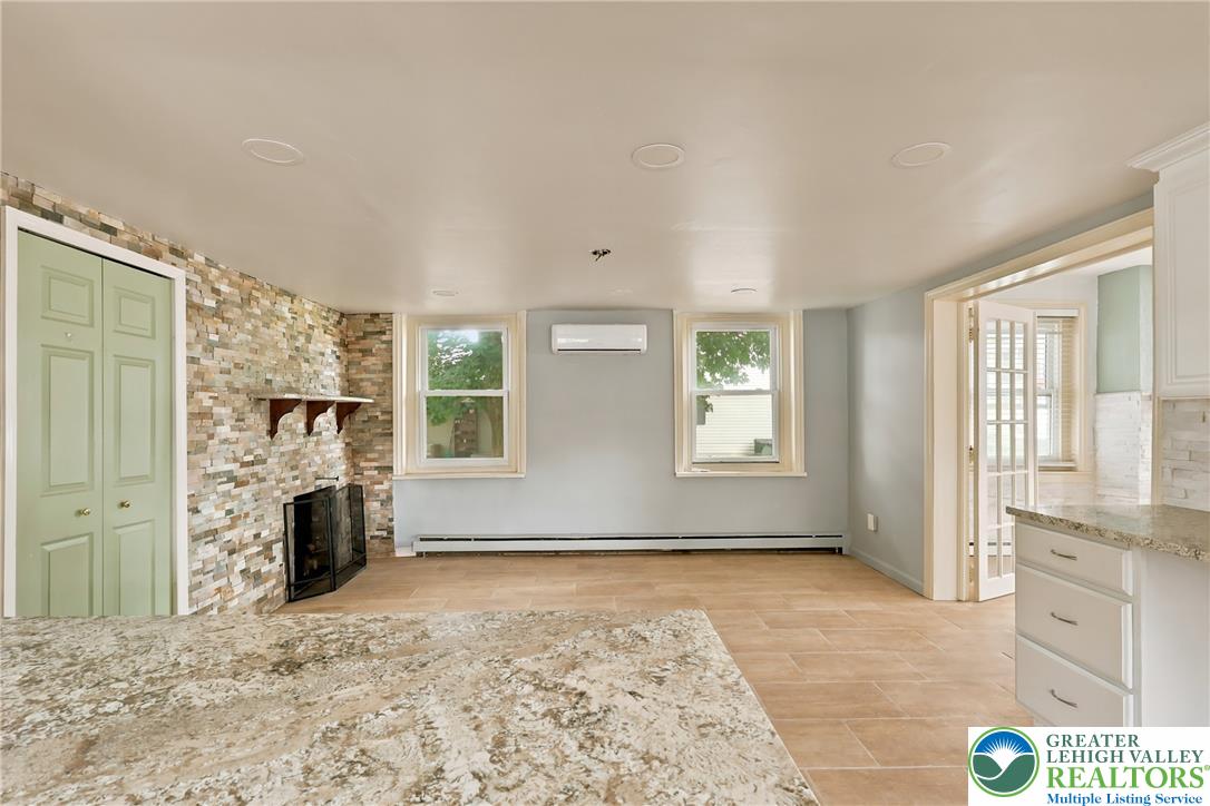 3276 Easton Avenue Property Photo 25
