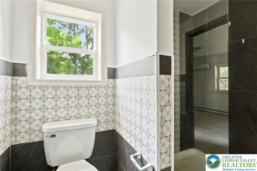 3276 Easton Avenue Property Photo 33