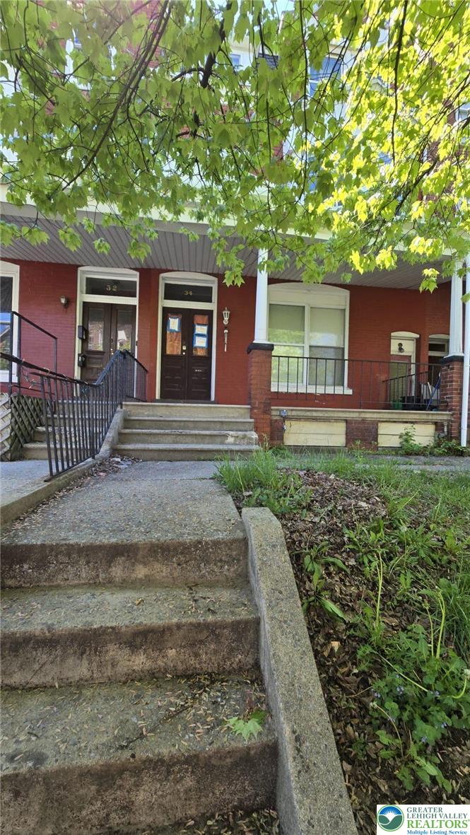 34 12th Street