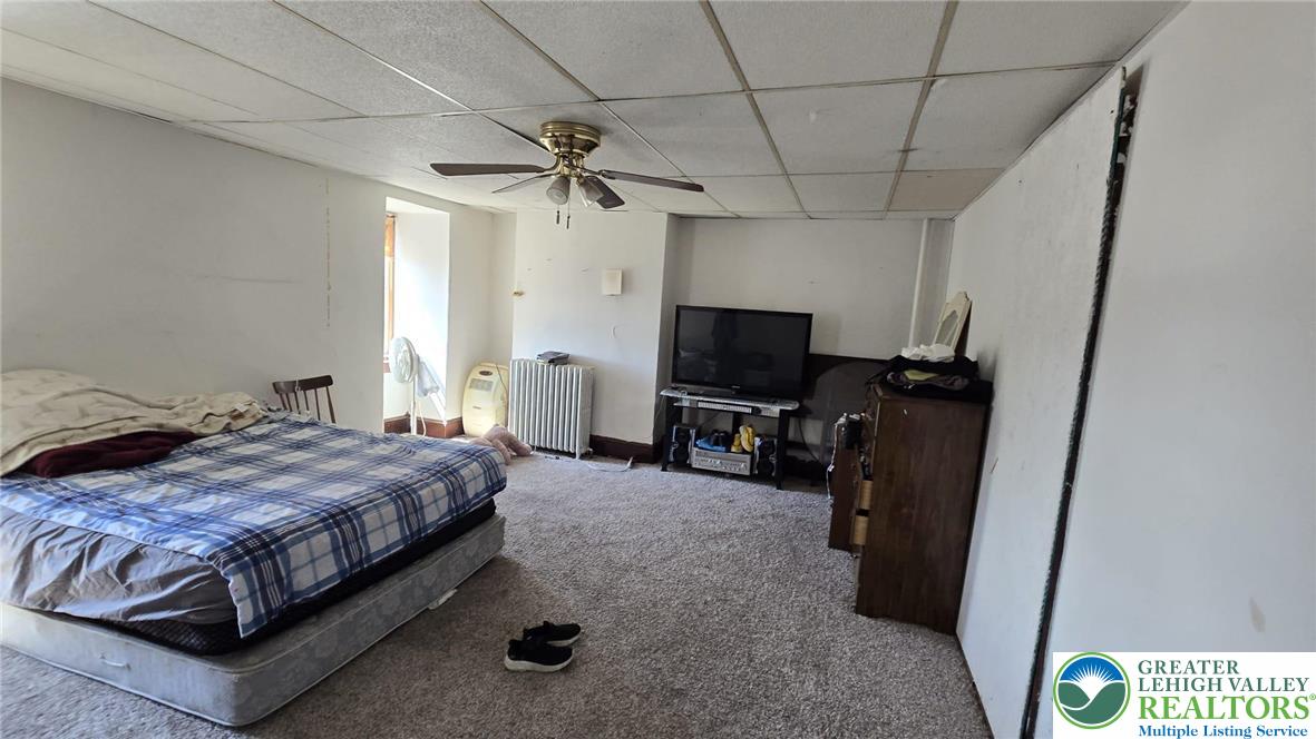 34 12th Street Property Photo 10